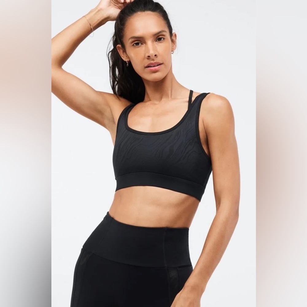 Fabletics Kira Medium-Impact Sports Bra